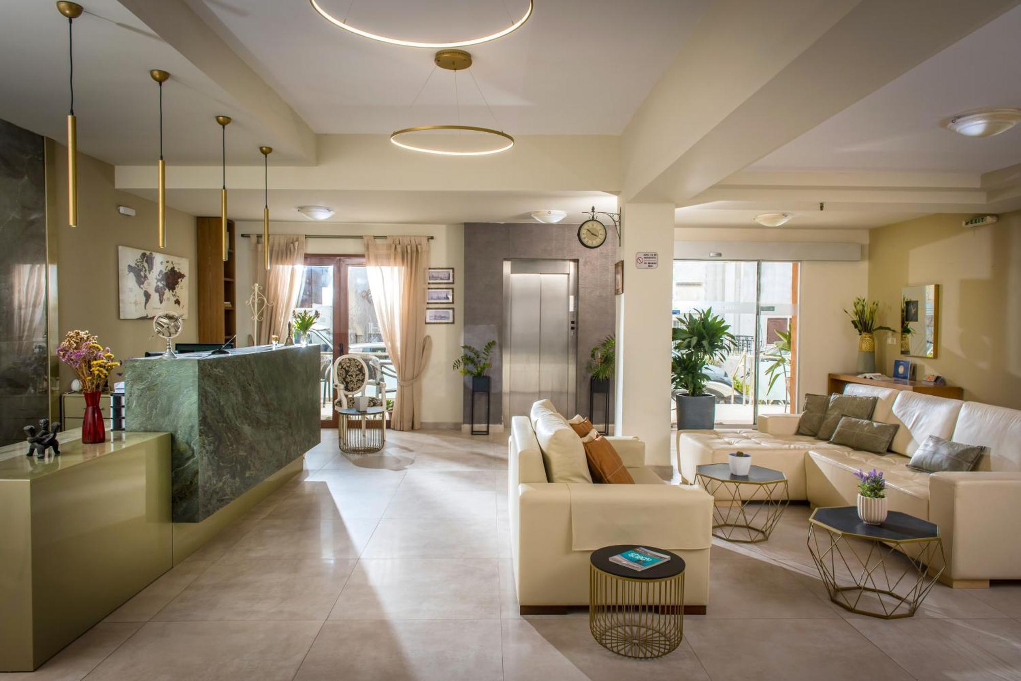 Hotel Georgia 3*
